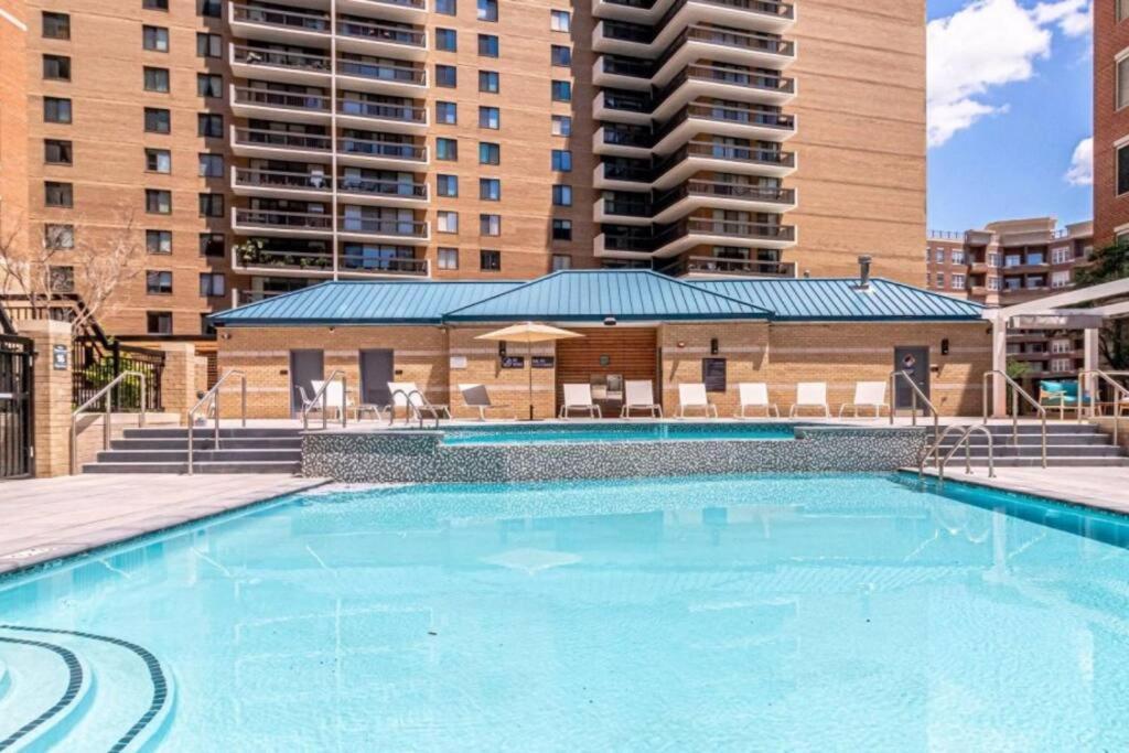 Fantastic 1 Bedroom Condo At Ballston With Gym Arlington Eksteriør billede