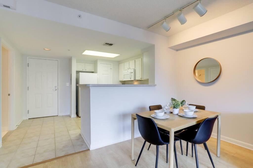 Fantastic 1 Bedroom Condo At Ballston With Gym Arlington Eksteriør billede