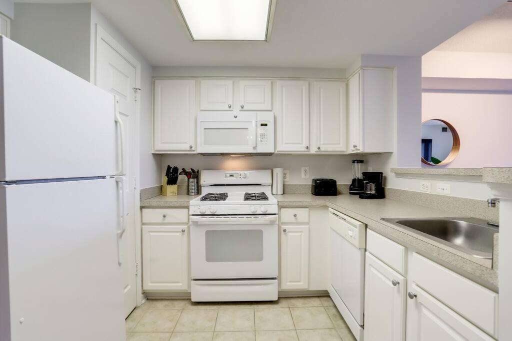 Fantastic 1 Bedroom Condo At Ballston With Gym Arlington Eksteriør billede
